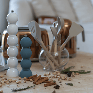 Scandi Bobbin Salt & Pepper Mill – Chambray Acrylic