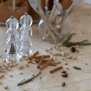 Icy Bobbin Salt & Pepper Mill – Clear Acrylic