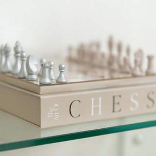 Exquisite Chess Mirror