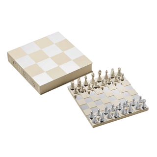 Exquisite Chess Mirror