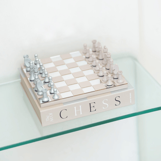 Exquisite Chess Mirror